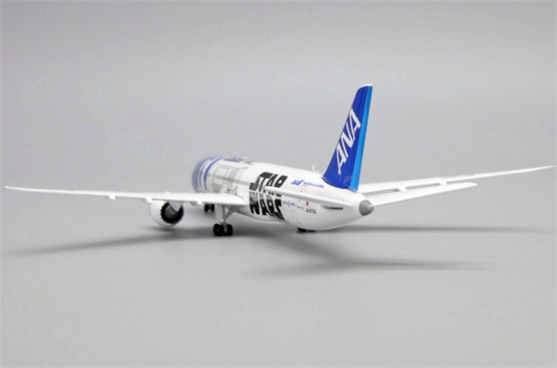 ANA Boeing B787-9 JA873A Star Wars Painted Aircraft Model Gifts 1
