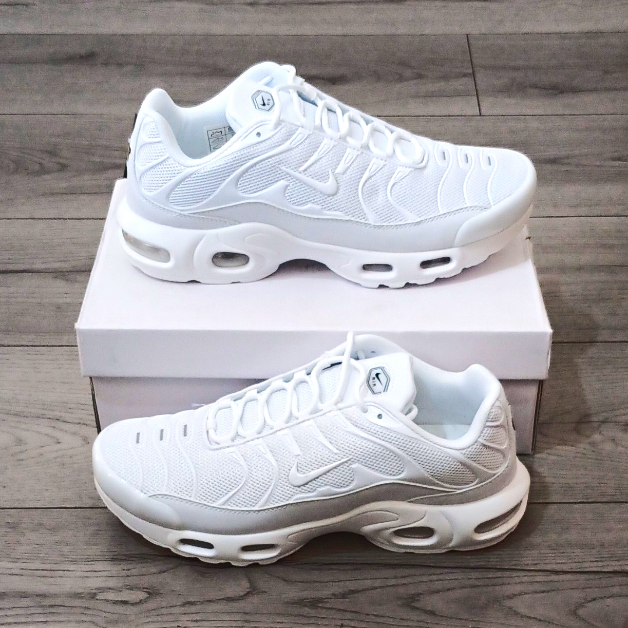 Nike Air Max Plus Men’s Trainers White UK 9 EU 43 US 9.5 Lace Up