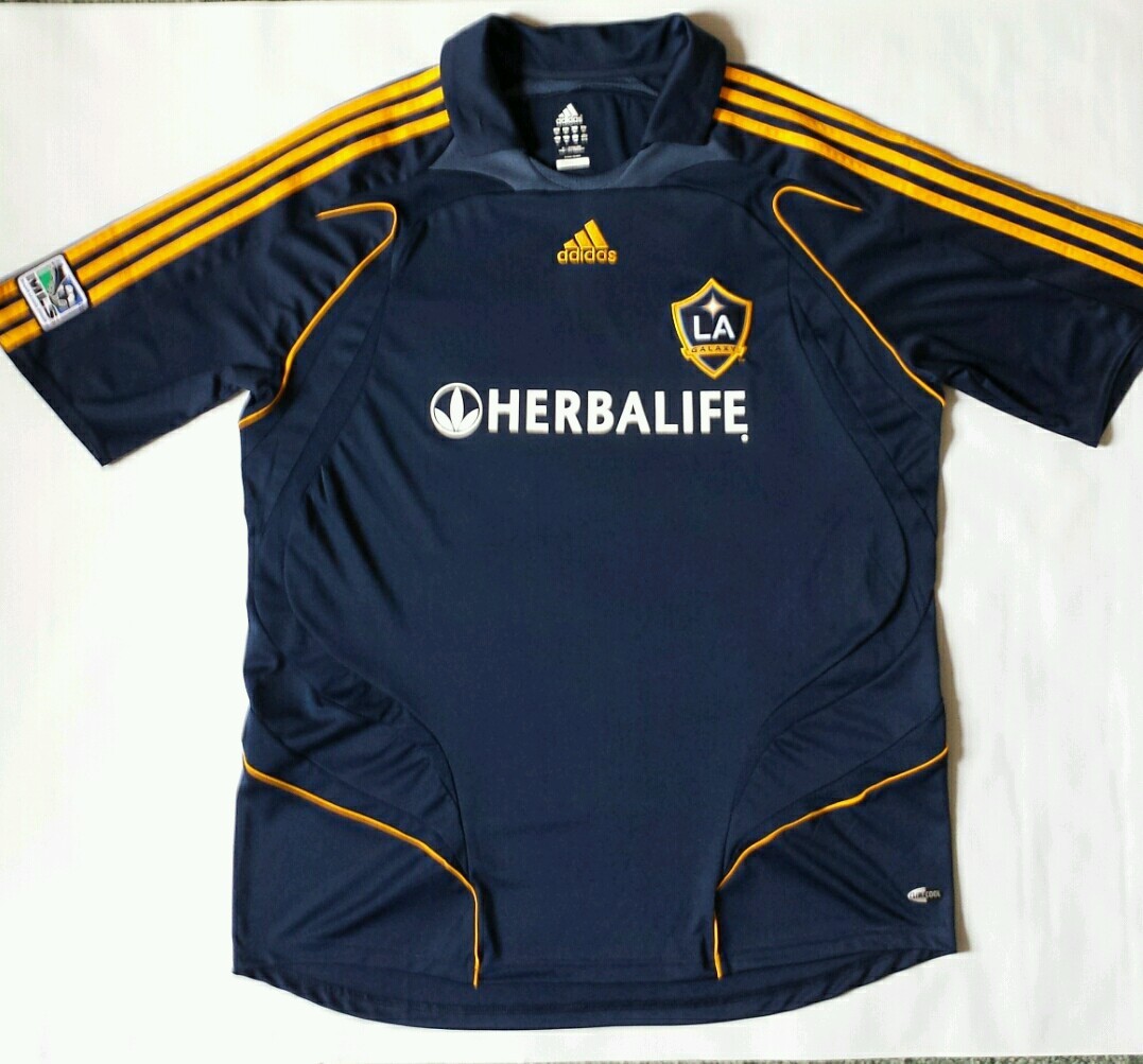 00s adidas \