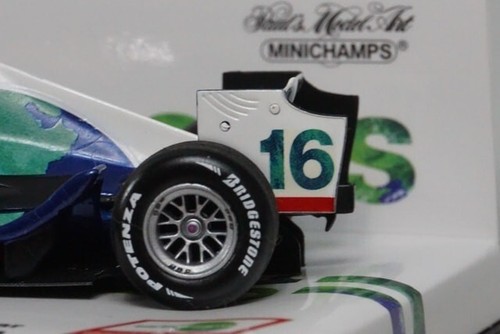 1:43 MINICHAMPS KYOSHO Honda Racing F1 Team Show Car 2008 #16 J. Button - Picture 7 of 9