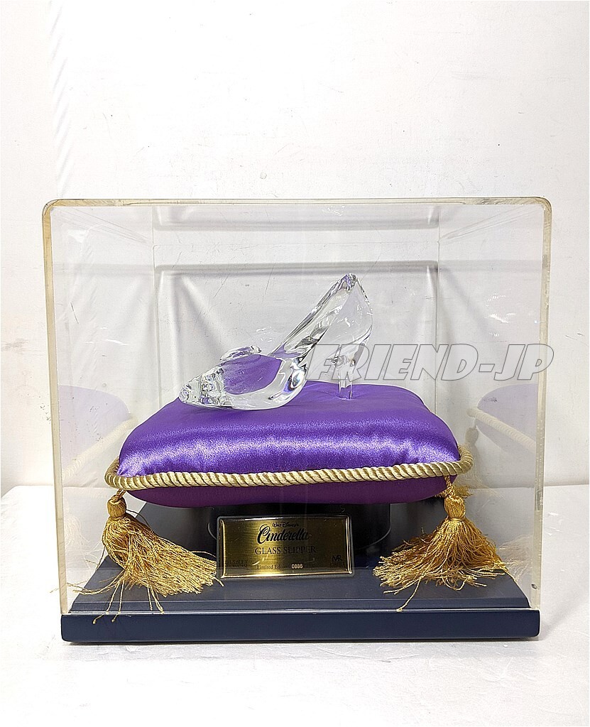 Master Replicas Walt Disney Cinderella Glass Slipper Limited 