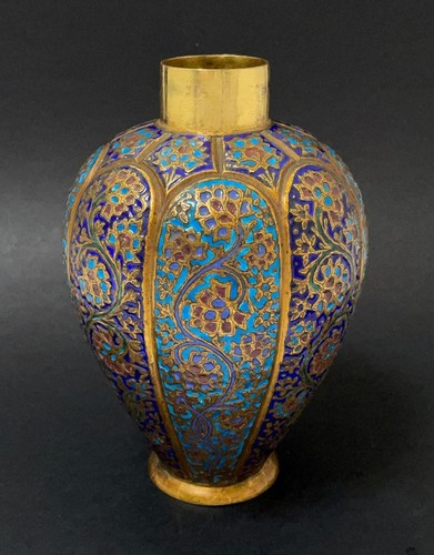 ANTIQUE KASHMIRI INDIAN ENAMELED GILT COPPER VASE / JAR KASHMIR - Picture 16 of 20