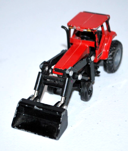 Vintage ERTL Case IH International 7130 Farm tractor W/ Loader Diecast 1:64 - Picture 6 of 7