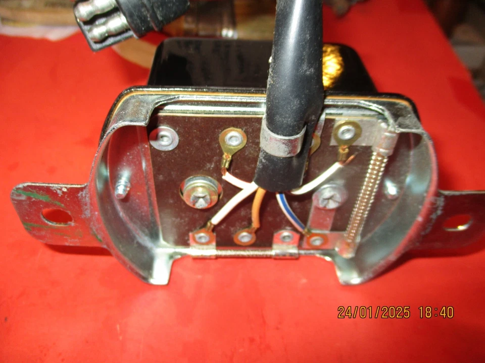 PARA NISSAN-DATSUN-260Z--620 PICK-UP--B210-1973-1974--NUEVO--REGULADOR DE VOLTAJE-EE. UU. Foto 4 de 4