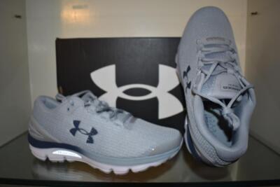 Under Armour Men display picture 3