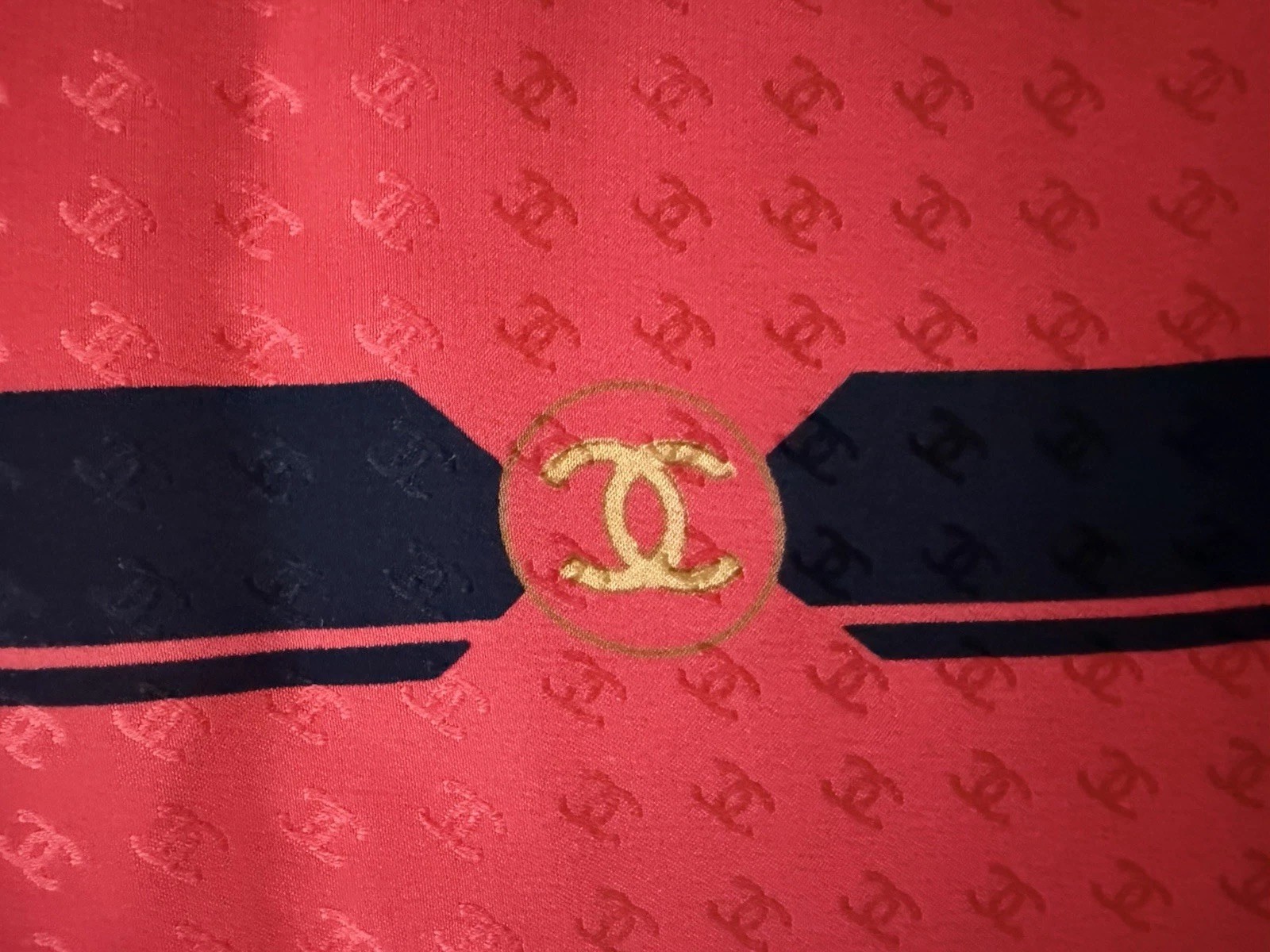 Authentic CHANEL Vintage 80s RARE CC LOGO Jacquard Base Red Silk Scarf image 9