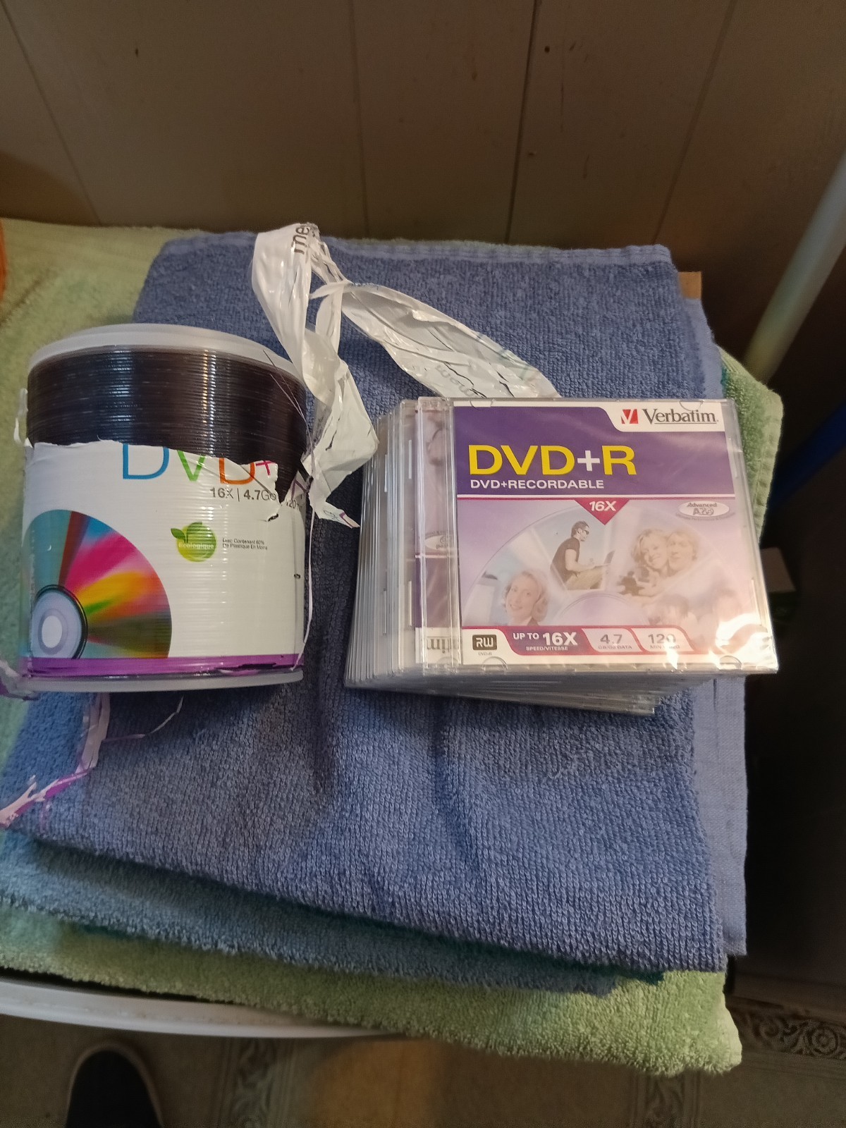 dvd r dvd lot new open box