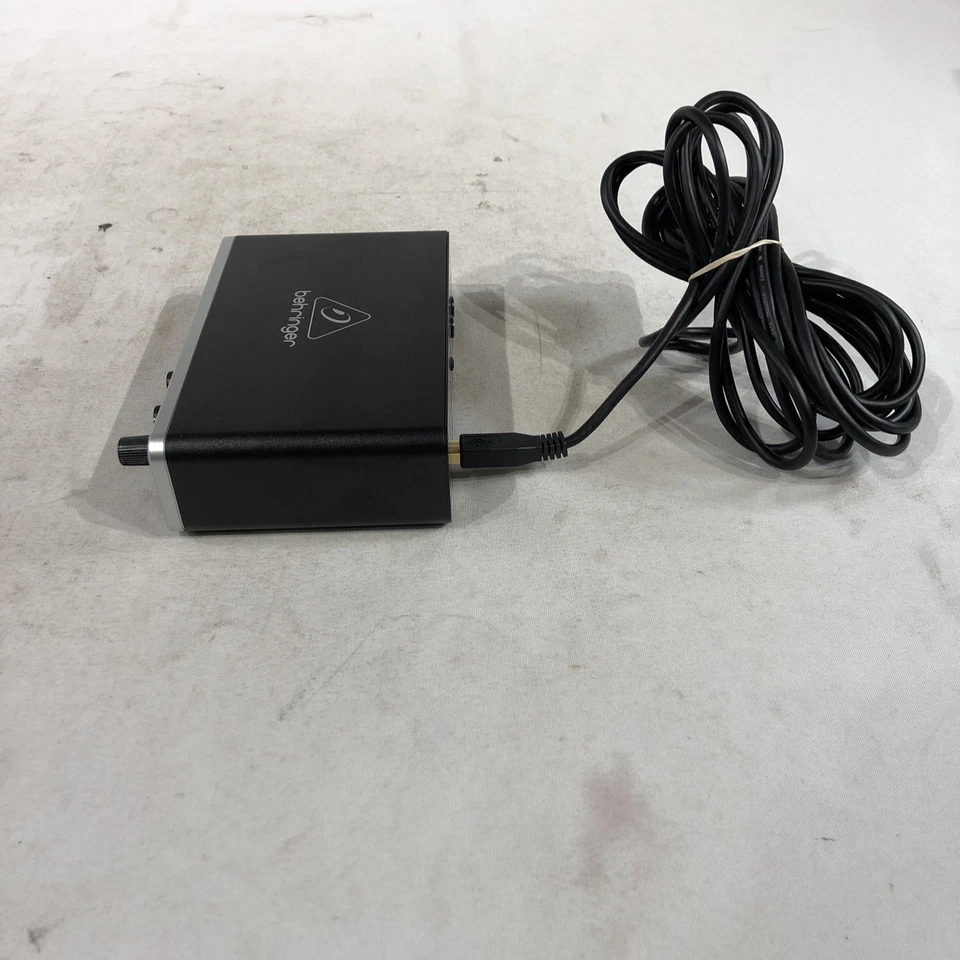 Behringer U-PHORIA UMC202HD 2-Channel USB Audio Interface, Good Condition - Image 4 of 4