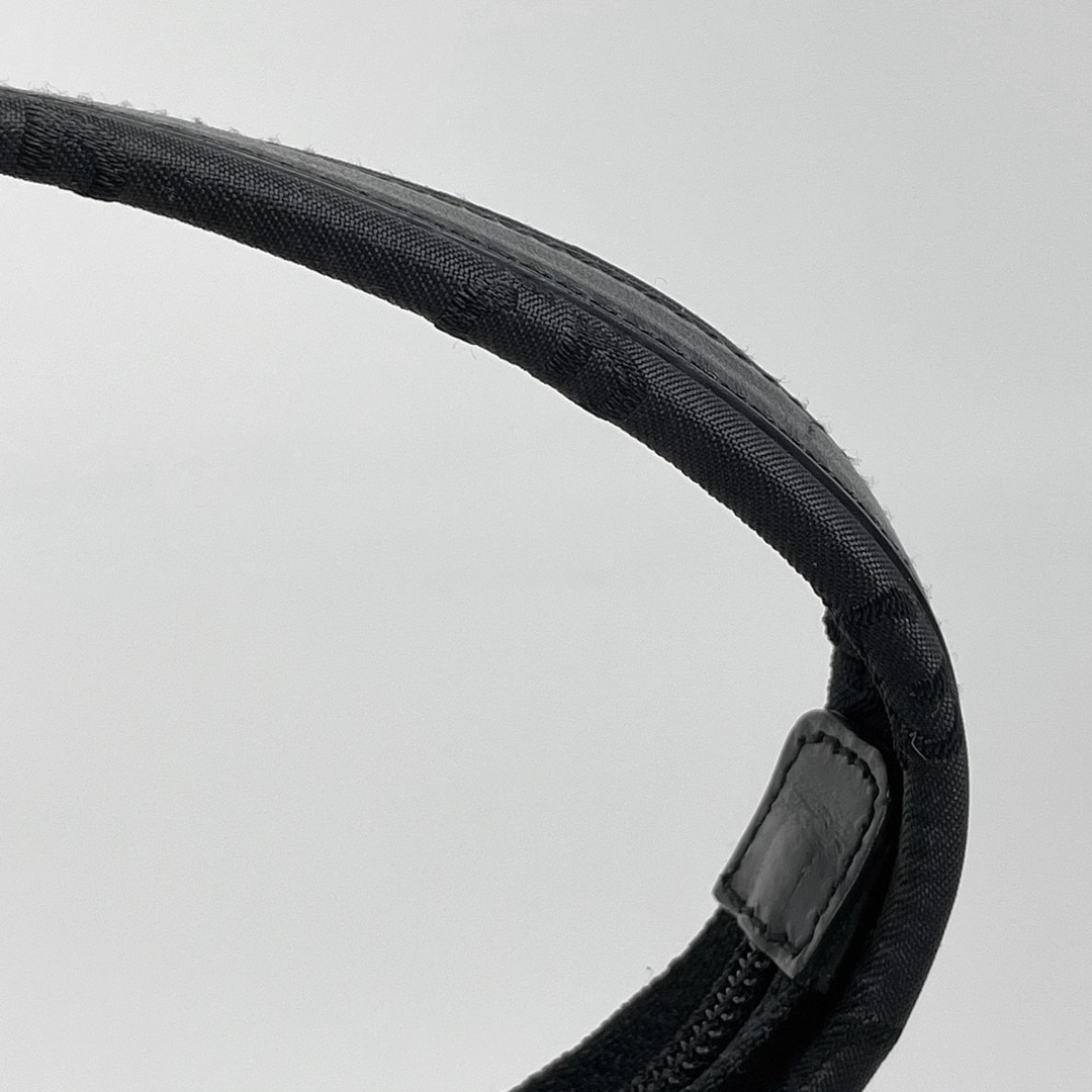 Gucci GG Pattern Shoulder Bag Ladies Used AB Condition 23.5cm thumbnail 6