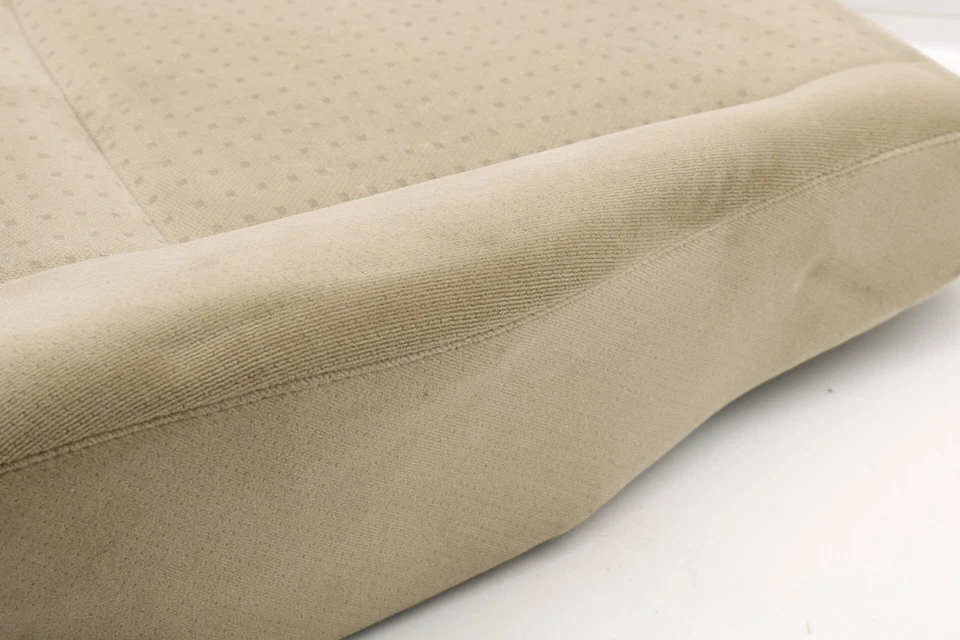 REAR - LOWER SEAT BOTTOM CUSHION (2ND ROW) - VW EUROVAN - 705881405A - Image 2 of 4