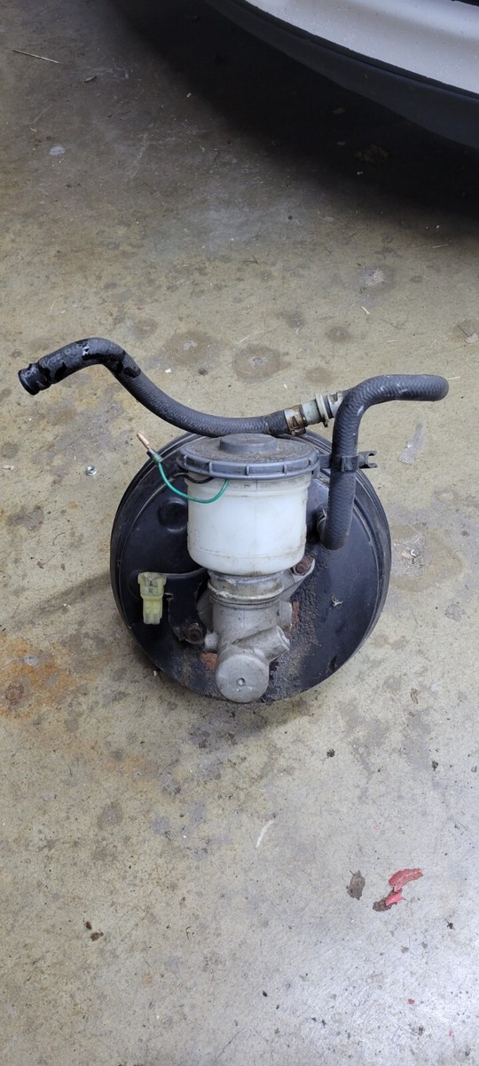 1990-1993 Acura Integra GSR Brake Booster Master Cylinder