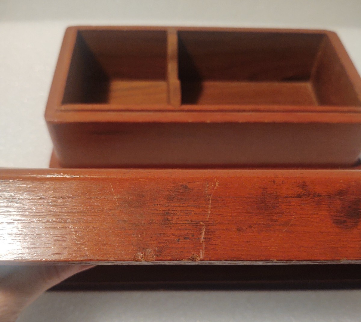 VTG GEORGE ZEE Co. Hand Carved WOOD JEWELRY BOX SIGNED Hong VTG GEORGE ZEE Co. Hand Carved WOOD JEWELRY BOX SIGNED Hong