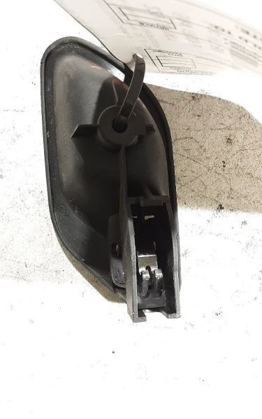 2002 BMW 530I RH FRONT INTERIOR DOOR HANDLE - Image 4 of 4