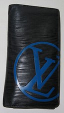 LOUIS VUITTON and Black Brazza Taurillon Long Epi Leather Wallet