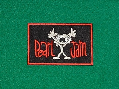 PEARL JAM (a) Rockmusik Aufnäher / Bügelbild Festival Abzeichen