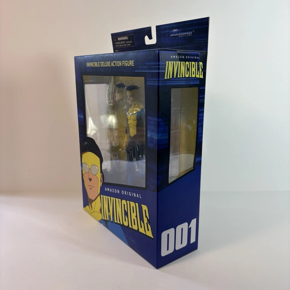 Diamond Select Invincible Mark Grayson Series 1 Amazon Deluxe Action Figure - Image 4 of 4