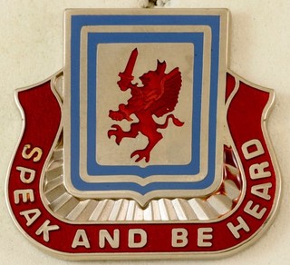 383rd Military Intelligence Battalion Crest DI/DUI CB S38 HM