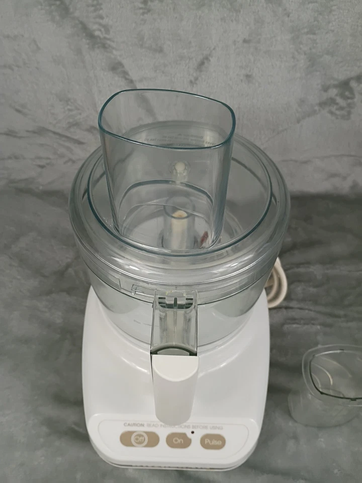 KitchenAid Ultra Power Food Processor 11 Cup KFP600WH W/Attachments Case ,Works - Image 4 of 4