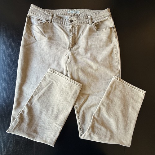 Chico's Platinum Denim Jeans Women's Size 3 Reg Tan Ultimate Fit Slim Leg - Picture 3 of 8