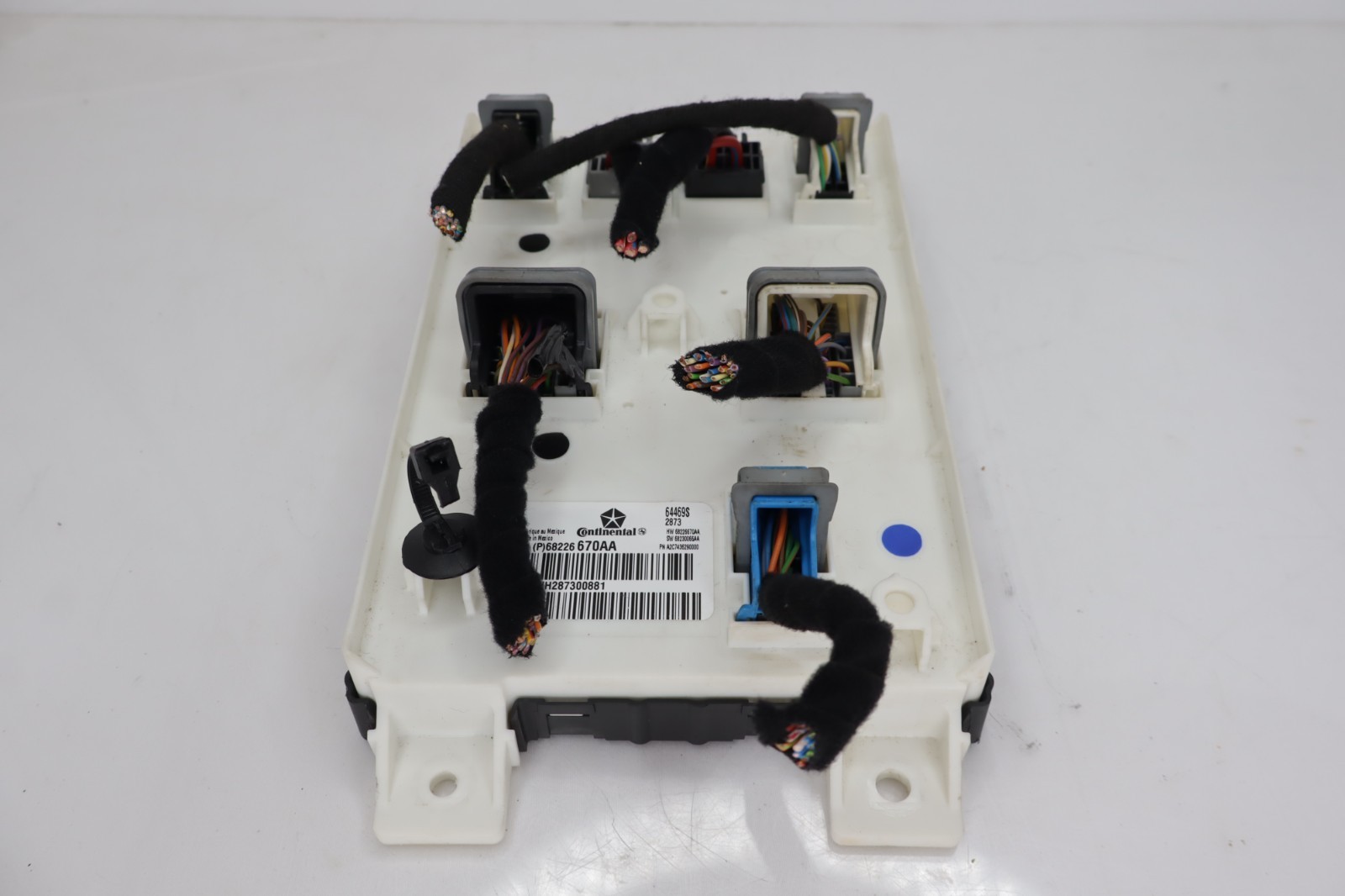 ✅  14-17 Maserati Ghibli BCM Body Computer Control Module Unit 68226670AA OEM