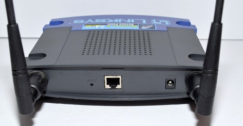(2) Linksys WAP54G 2.4GHz Wireless Access Point AS IS For Parts Or Repair Only - Picture 10 of 12