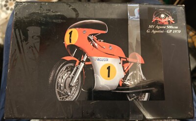 特価 MINICHAMPS (1/12) ＭＶ アグスタ GP500 Three 特価 MINICHAMPS (1/12) MV アグスタ GP500 Three - メルカリ