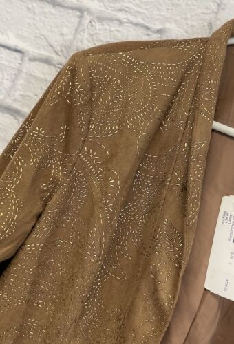 NEW Chicos faux suede blazer Size 2 women large embellished beige gold jacket - Picture 3 of 8