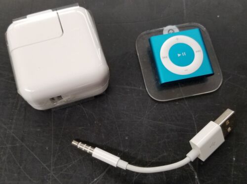 iPod Shuffle bleu NON TESTÉ 4e génération 2 Go + authentique 10 W A1357 & dongle - Photo 1/7