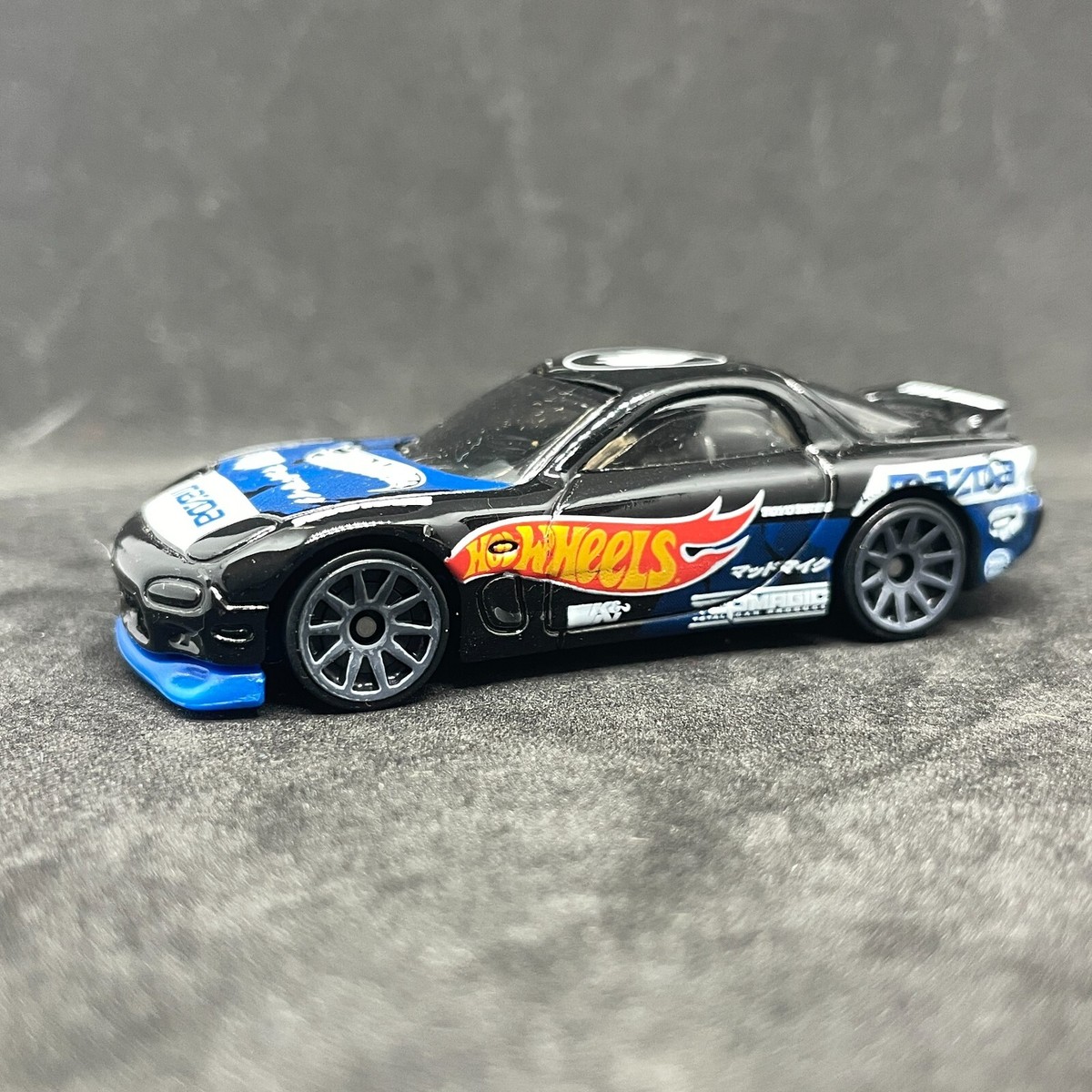 ミニカー Hotwheels FAST& FURIOUS MAZDA RX-7 Amazon.com: Hot Wheels '95 Mazda RX-7, [White] Fast