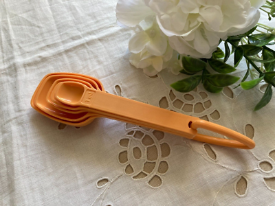 Pelle/cuillère mesure Tupperware : Achat occasion | Ustensiles de cuisine Tupperware Très bon état