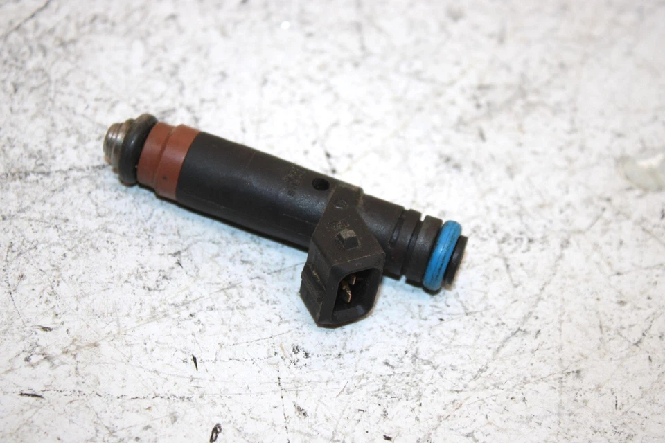 05 Inyector de combustible Ski-doo Mach Z 1000 Sdi OEM 420874480 SS105 Foto 2 de 4