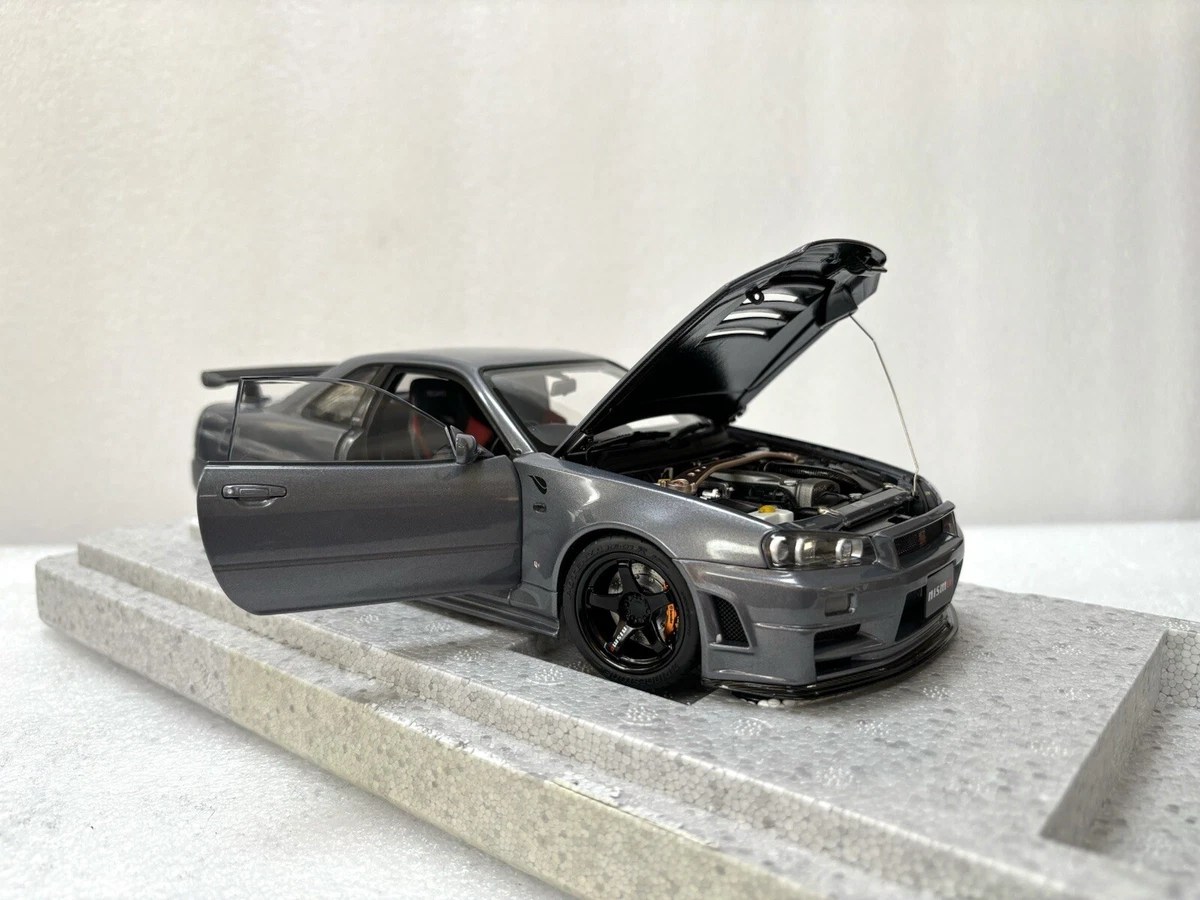 1/18 MotorHelix Nissan Skyline R34 GT-R Nismo Z-tune Gun 1/18 MotorHelix Nissan Skyline R34 GT-R Nismo Z-tune Gun