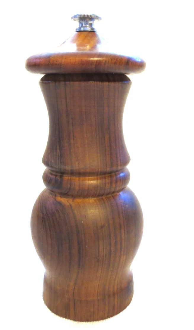 Lamalle NY City pepper grinder wood 6 1/2" high France