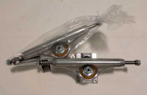 NEU Independent 149 Stage 11 Hollow Skateboard Trucks Standard Silver (2er Set)