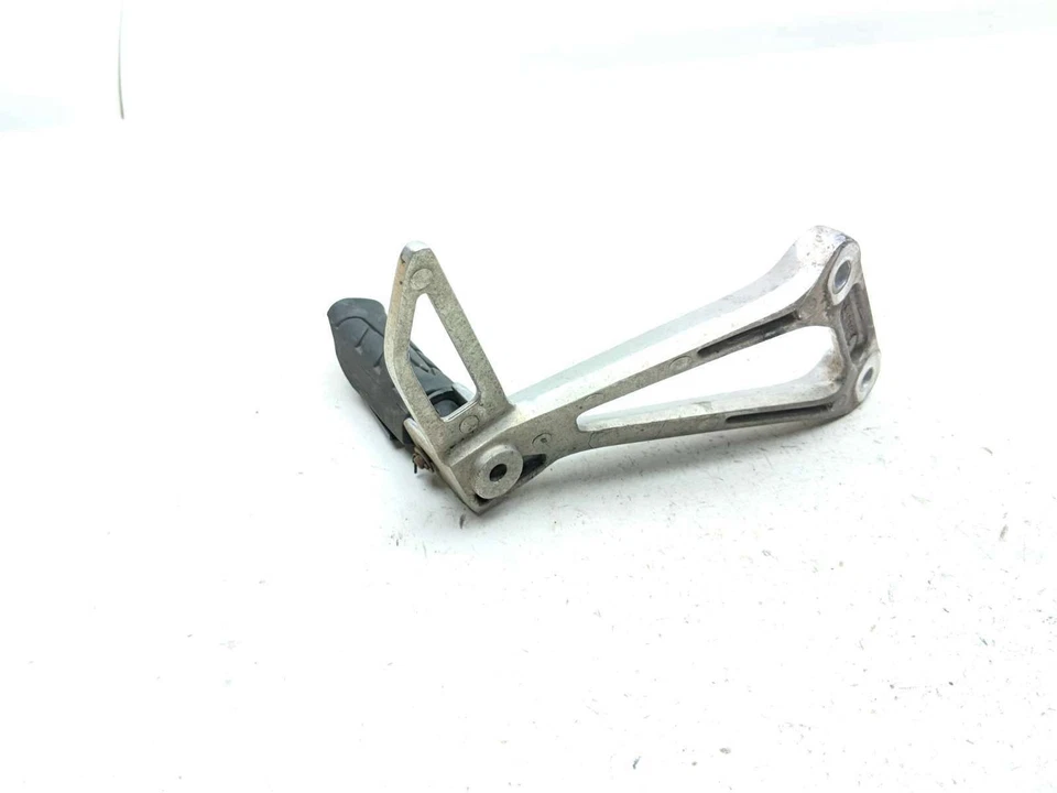 14 Honda CBR500R Rear Left Passenger Foot Peg - Image 3 of 4