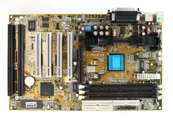 Motherboard jetway, j-7bxan, 2 isa, 4 pci, atx , slot 1, rare - Image 3 of 4