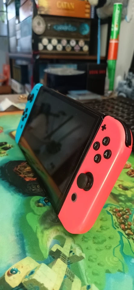 Nintendo Switch OLED, photo 3 sur 5