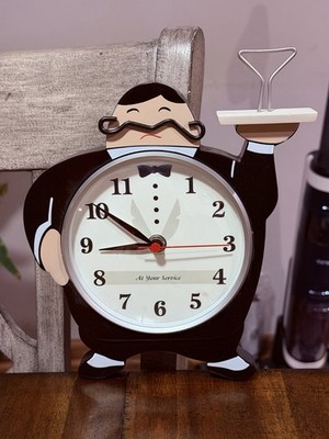 Sterling & Noble Fat Waiter Server Kitchen Wall Clock Battery Operated 10''x8''x2''