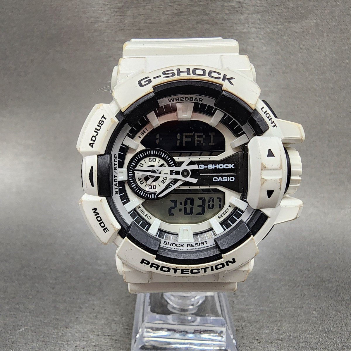 Casio G-Shock GA-400 Watch Men 51mm Analog Digital White