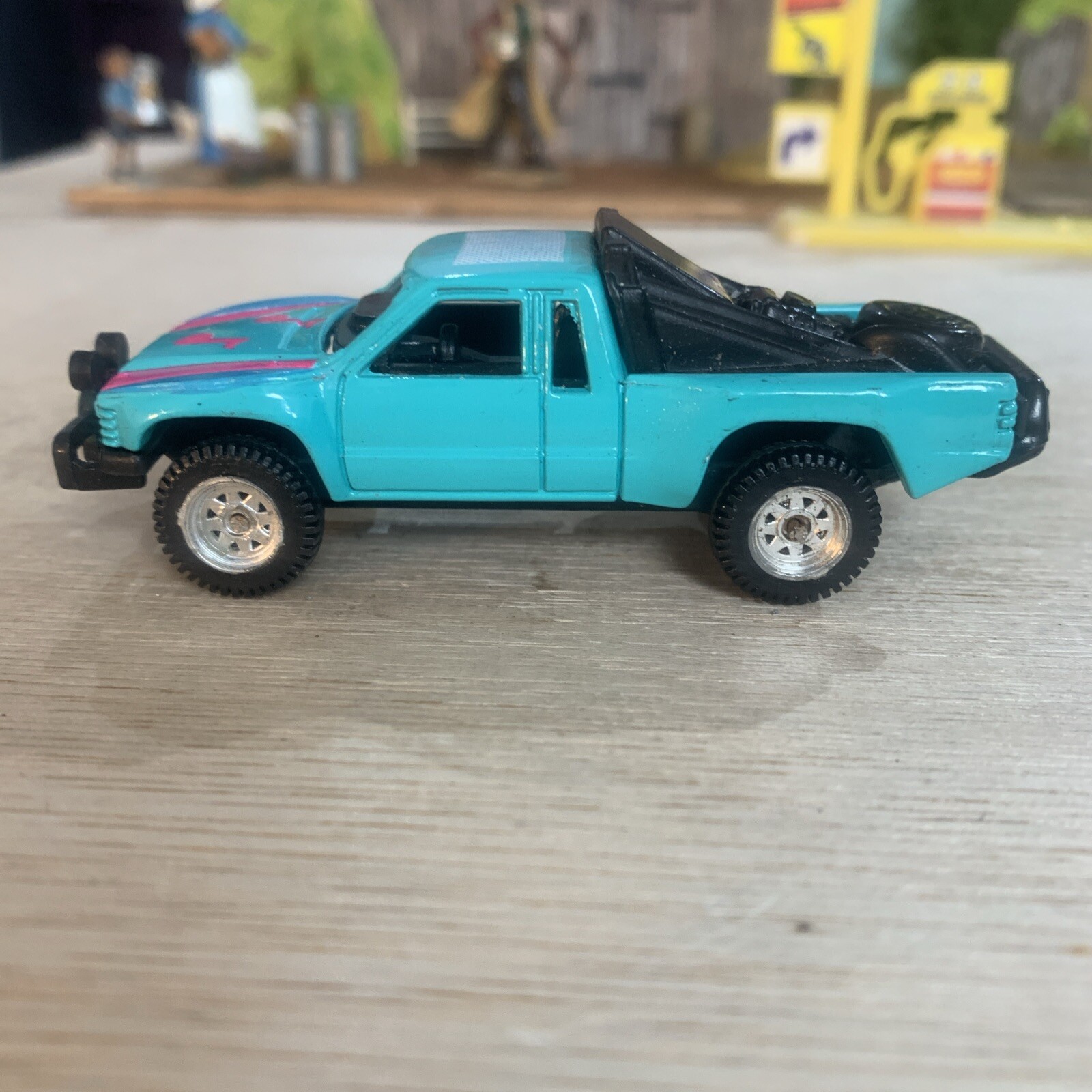 Vintage 3 INCH 1987 Toyota SR5 1987 McToy 1/64 Diecast - VGC