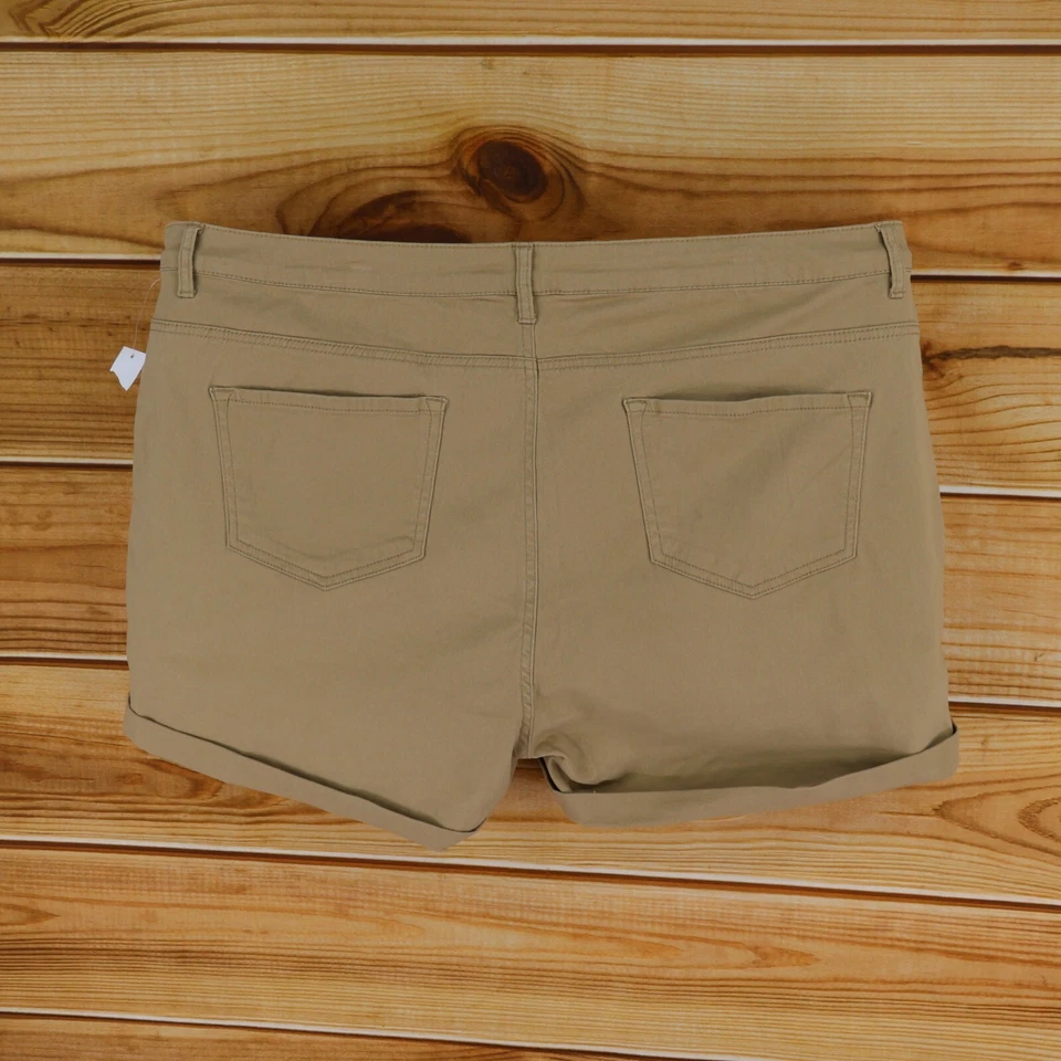 Joe Boxer Shorts Womens Size 26W Brown Cotton Blend Chinos Cuffed Pockets NEW - Image 2 of 4