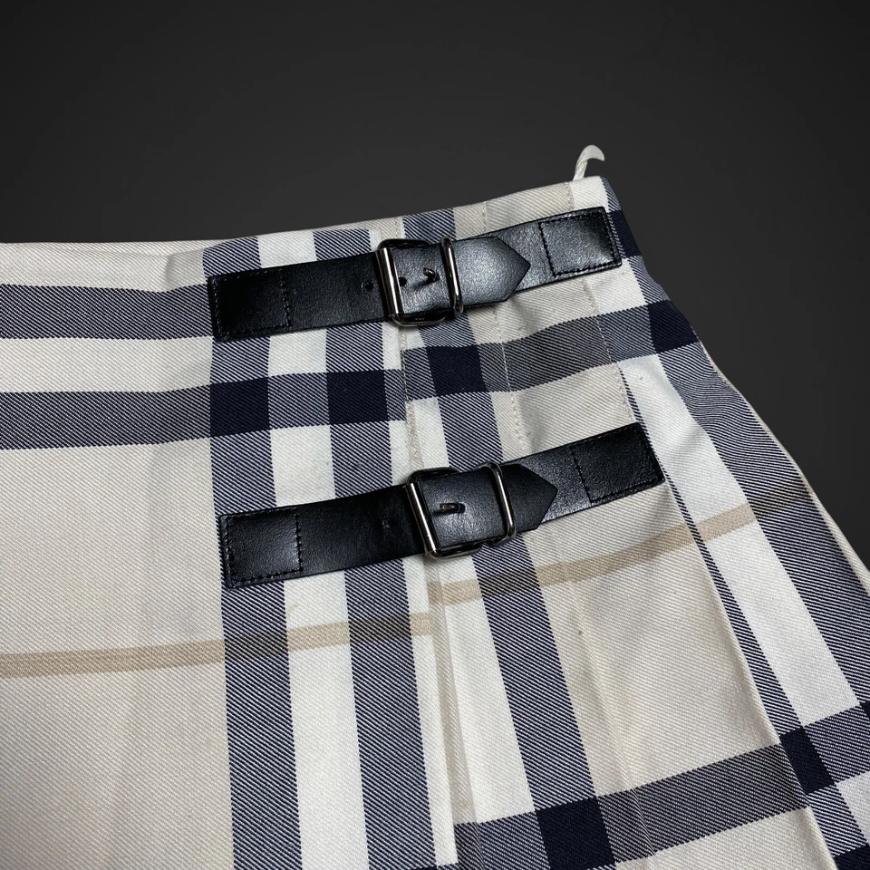 Saia xadrez plissada xadrez vintage Burberry para meninas tamanho 5 anos - Imagem 2 de 4