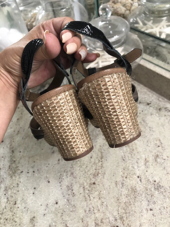 Sandalias Cobb Hill de cuero negras Gladiador correa en T cuña gris para mujer 8 W Foto 4 de 4