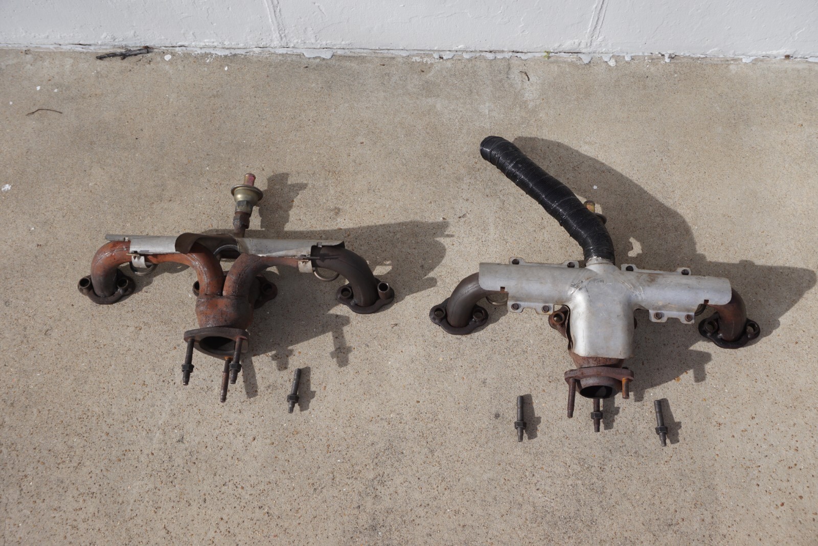 1981 C3 Corvette Exhaust Manifolds w/ Heat Shields / AIR Tubes / Check Valves GM eBay