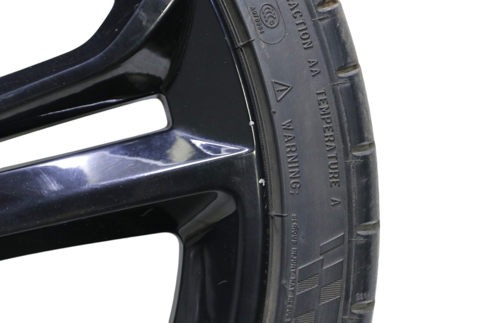 Lamborghini Gallardo 19 Inch 19 x 8.5 Original Front Wheel Rim 2009 - 2014 OEM