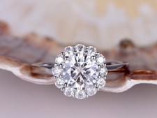1.5ct Round Cut VVS1 Simulated Diamond Floral Design Ring 14k White Gold Plated