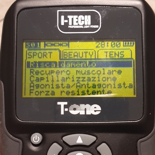 T-One Elettrostimolatore Professionale, batterie non comprese, no cuscinetti gel - Foto 5 di 7