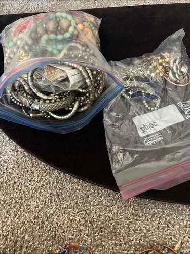 Large Lot Random Vintage Costume Jewelry Mixed Assorted Materials