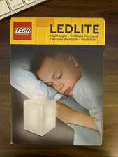 LEGO - Silicone Brick - Night Light w/LED - White White Colour