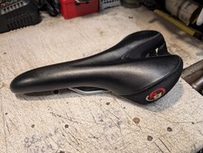 SPECIALIZED BODY GEOMETRY SATTEL CHROMOSTIENEN